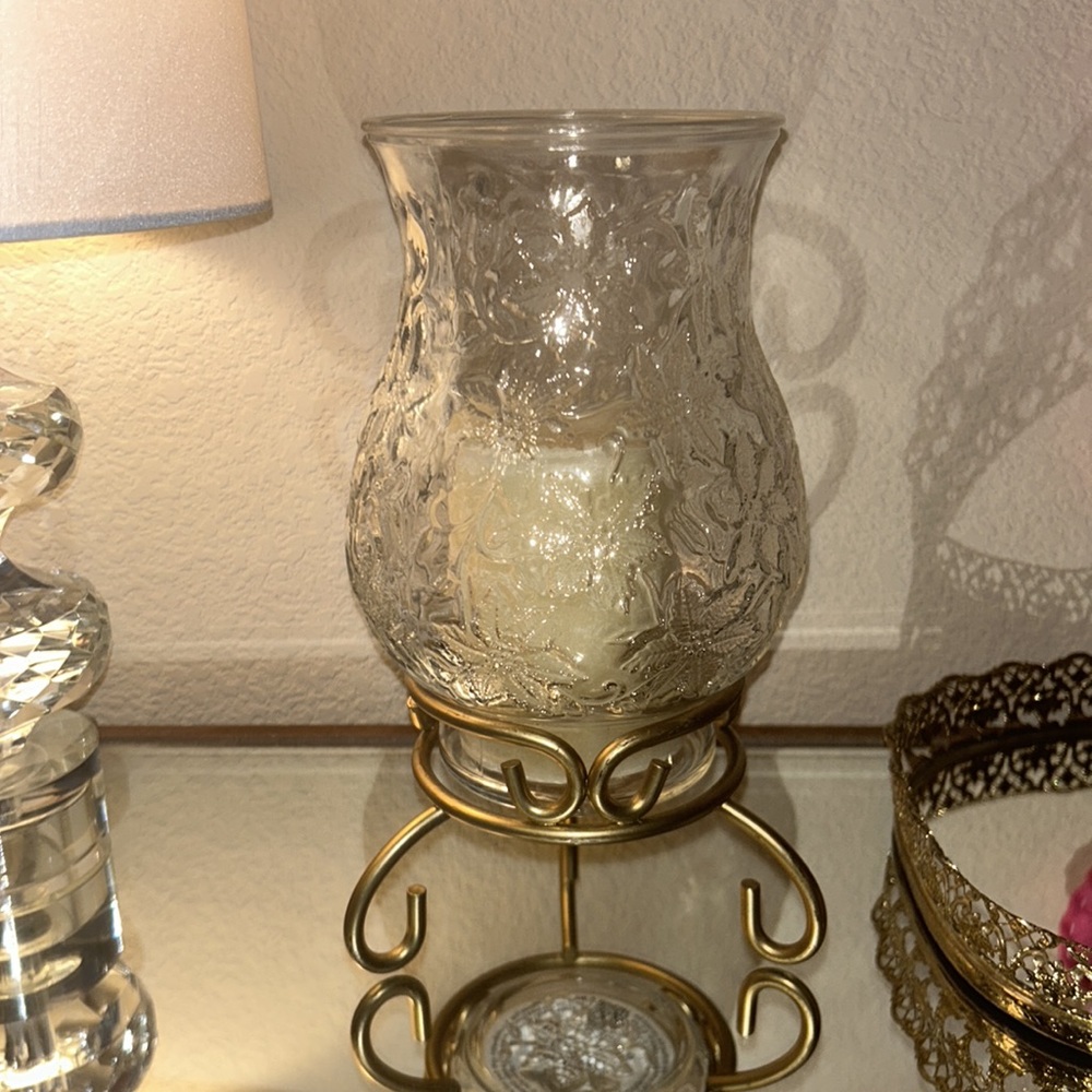 Princess House Fantasia Large Pillar Candle Hurricane Vase gold Metal Stand
